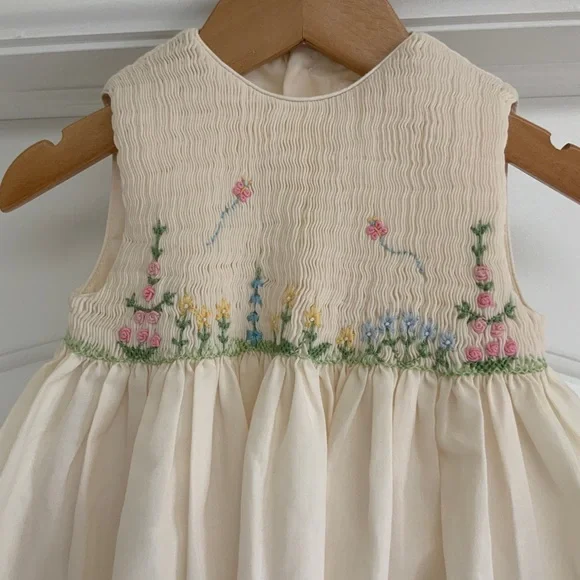 Petit Ami baby girl 9 m dress - Picture 2 of 5